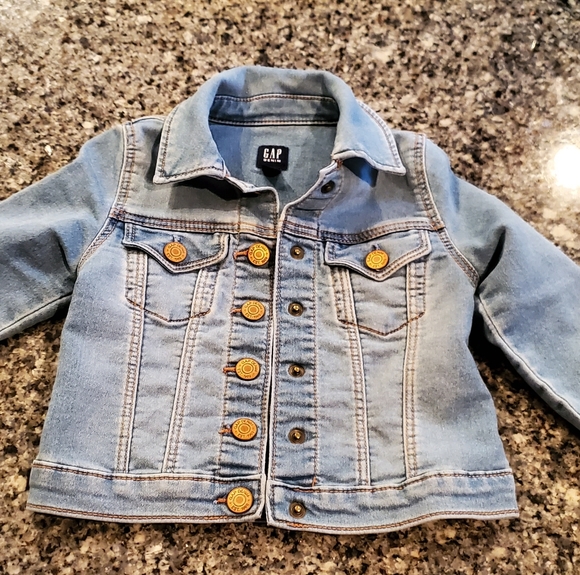 GAP Other - 4T GAP EUC Denim/Jean Jacket